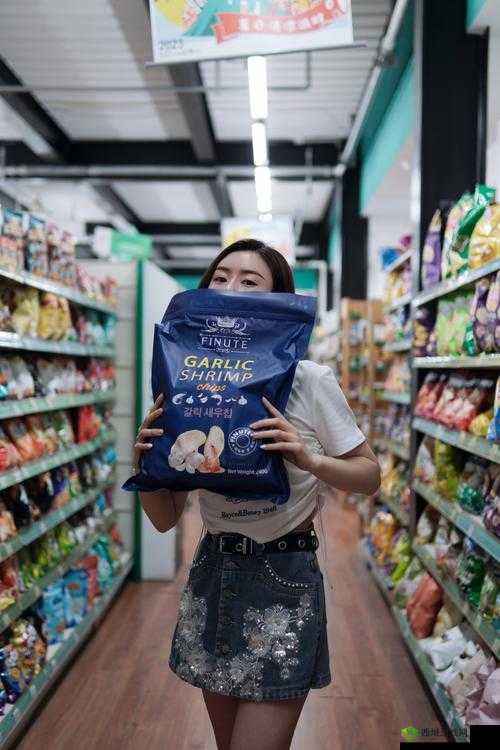 你觉得戴着跳 D 在超市里逛会怎么样呢?