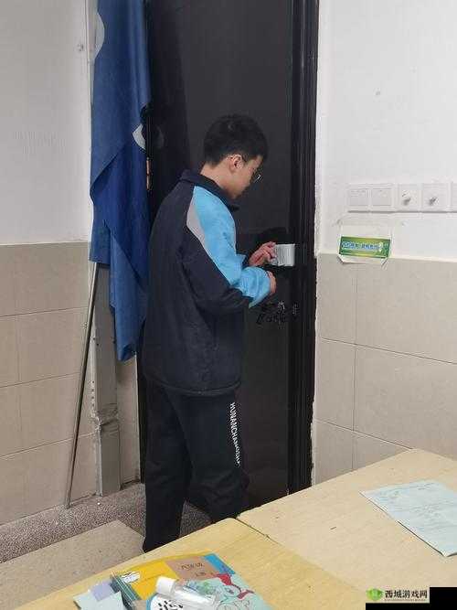 班长请求:请您务必关掉那开关呀