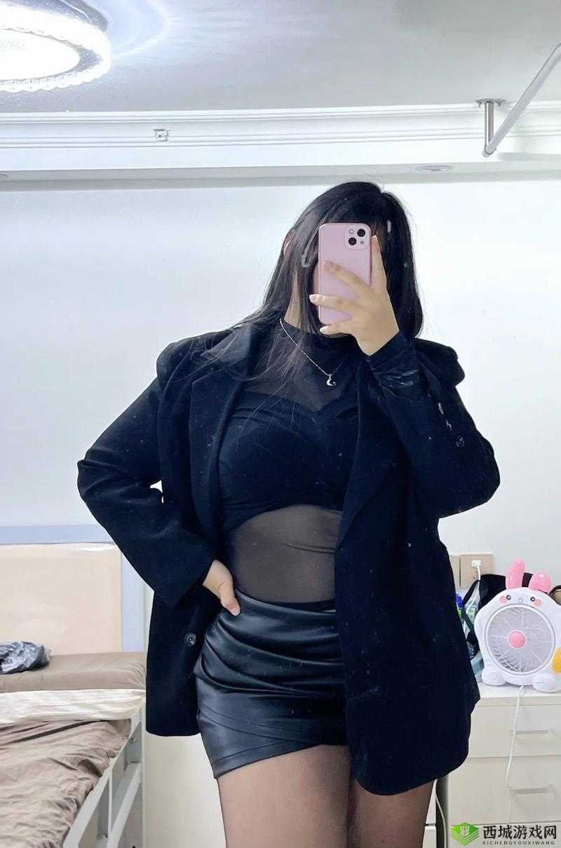 凹凸女 BBwBBwBBwBBw：独特魅力绽放之精彩演绎