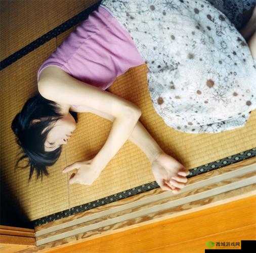 :97 人人爽人人爽乱码 av 国产:成人激情大片,点燃你的欲望之火