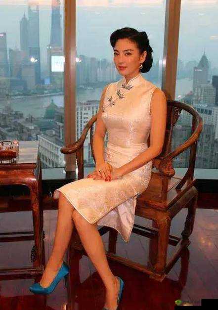 国产 AV 旗袍丝袜精品无码麻豆:演绎极致诱惑的经典之作