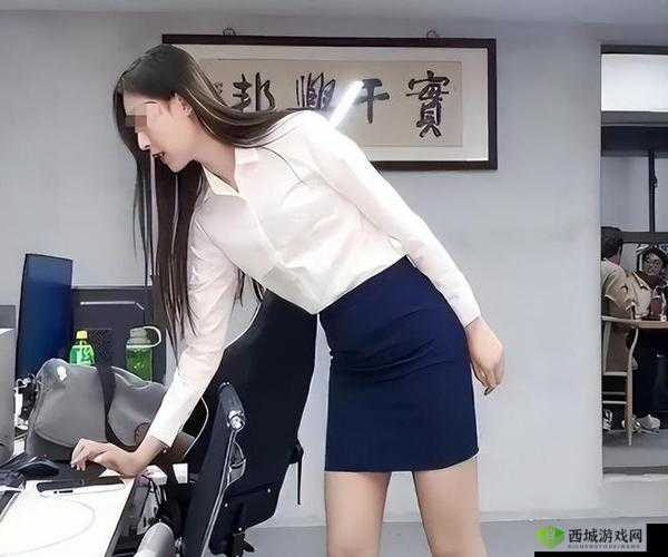 香艳职场 91 跳蛋上课:职场女秘书的私密诱惑