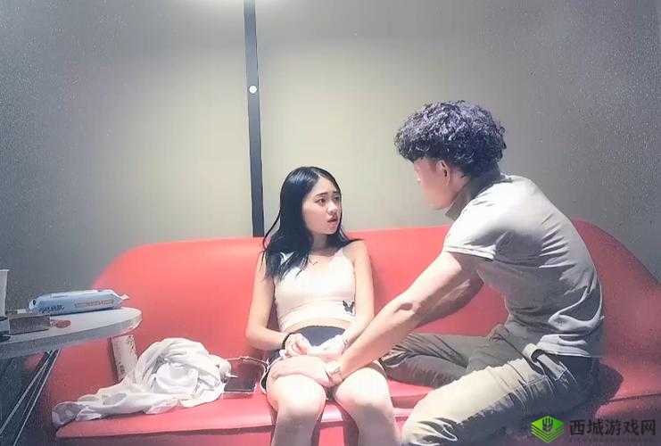 麻豆怡春院：成人影视界的璀璨之星