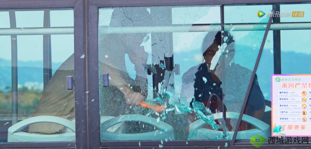 张警官玻璃窗视频究竟在哪里看详细解析