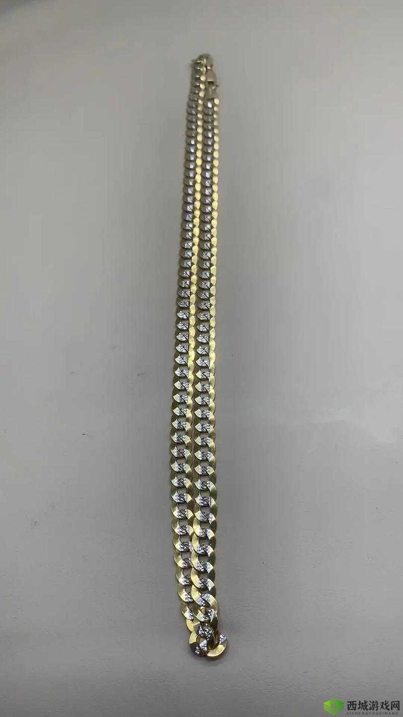 日本三色金项链图片大全:展现独特魅力与精湛工艺