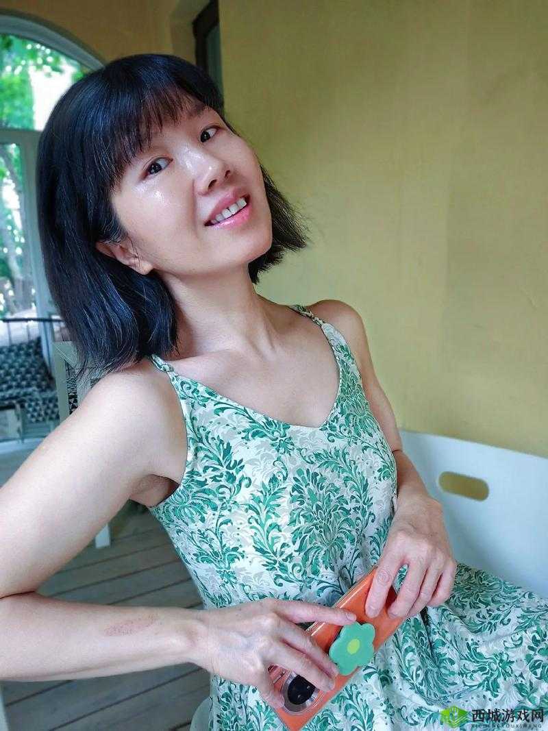 与 50 多阿姨真实:走进她们丰富多采的生活世界