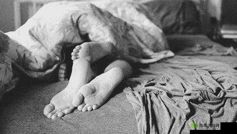 打扑克很疼但是很长视频:揭示背后的真相