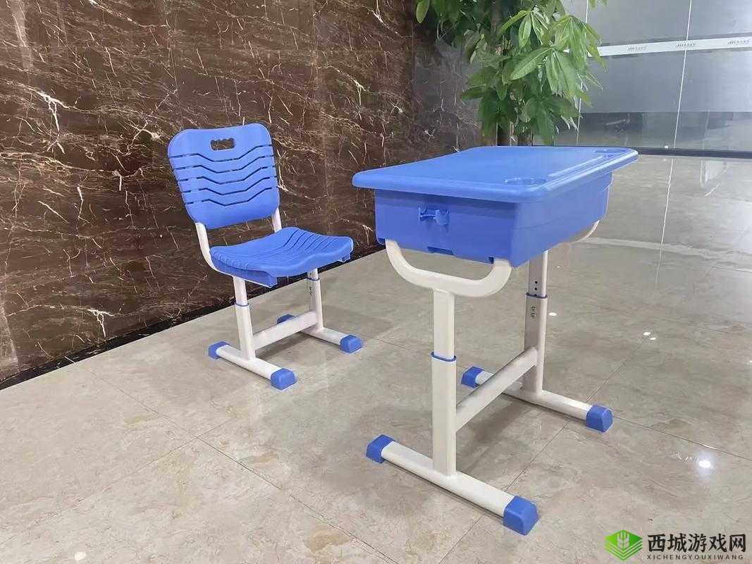 学校课桌椅 kh1v1:探索舒适与实用的完美结合