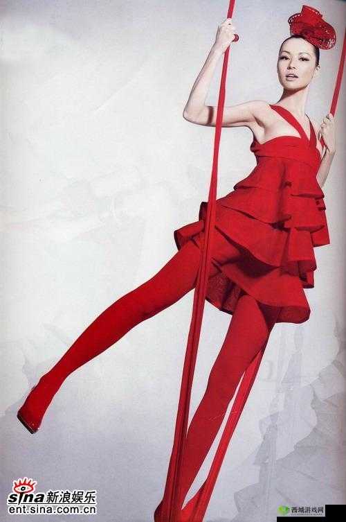 超美红色妖姬调教：极致魅惑与独特风情的演绎