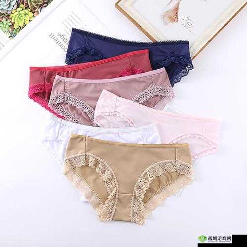 女式花三角裤头：时尚与舒适的完美结合之选