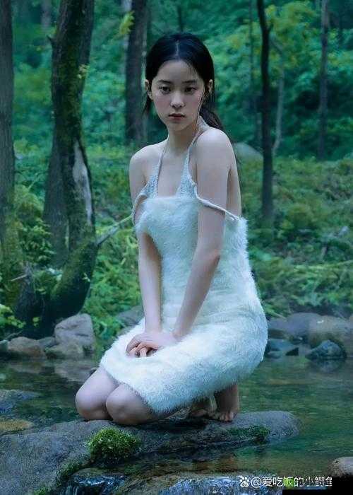 国模娜娜超大:亚洲顶级模特的魅力与风采