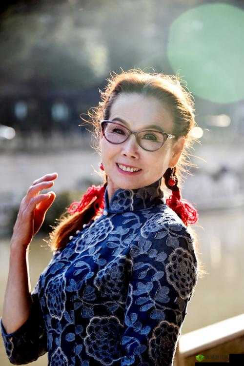 呆哥和兰兰手机在线:带你体验不一样的精彩世界