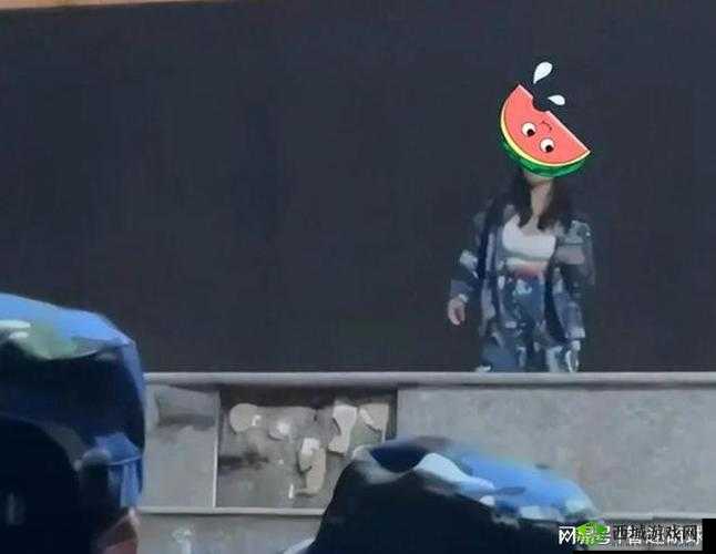 军训大白兔蹦出来了突然火爆起来了:背后原因引人深思