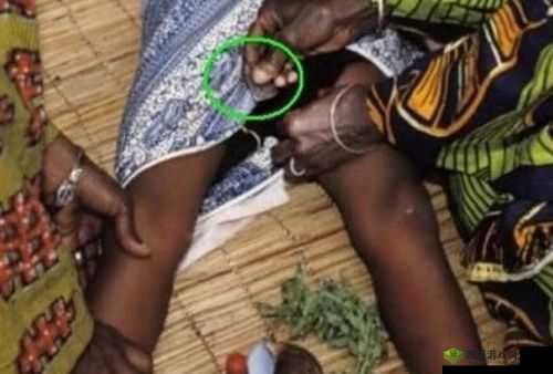 18 分钟完整破处视频详细记录全过程