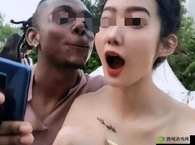 极品嫩妇与黑人同学的沉沦故事:禁忌的情感纠葛