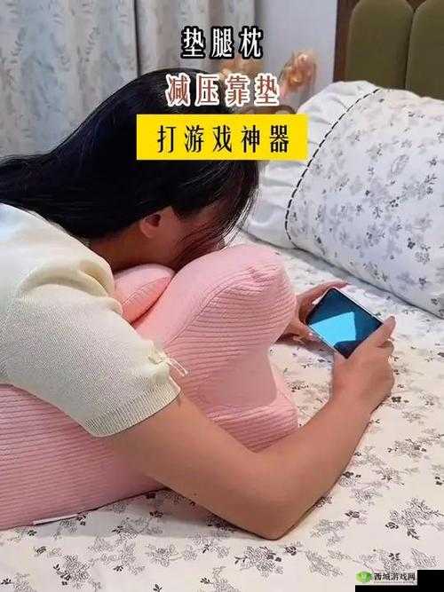 半夜装睡配合孩子趴趴:一场充满爱意的游戏