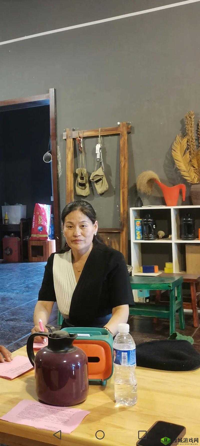 麻花传媒沈芯语老师家访画面曝光:深入了解学生家庭环境,展现教育新理念