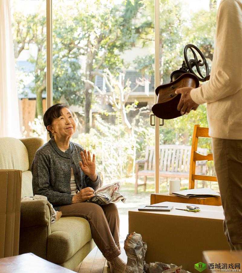 四川老妇山边性对白：真实故事揭秘，背后的情感与生活哲学深度解析