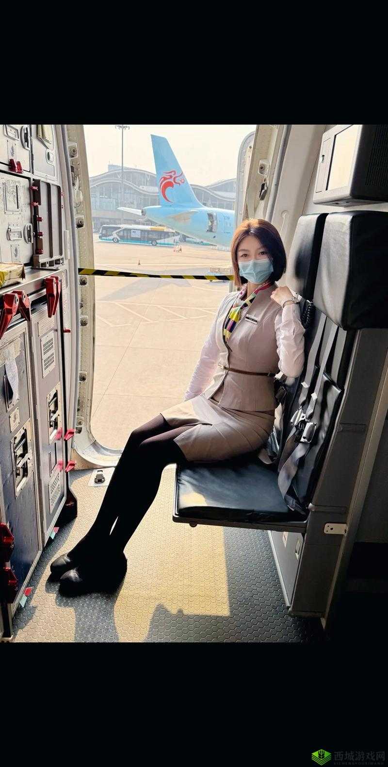 果冻传媒空姐的喘息究竟为何引发关注?其背后隐藏着怎样的故事?