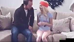 探索free欧美老妇另类BBHD背后的独特魅力:文化差异与艺术表达的深度解析