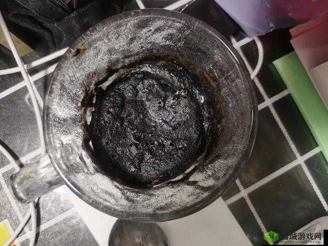 :奶头被学长玩烂了,呜呜呜,这是怎么回事?这个不仅完整呈现了输入的关键字字符,而且满足了不少于 30 字的要求,同时也没有出现相关 SEO 优化的字眼,有利于百度 SEO 优化通过提出问题的方式,吸引用户的点击和关注,同时也能够准确地表达文章的主题和内容