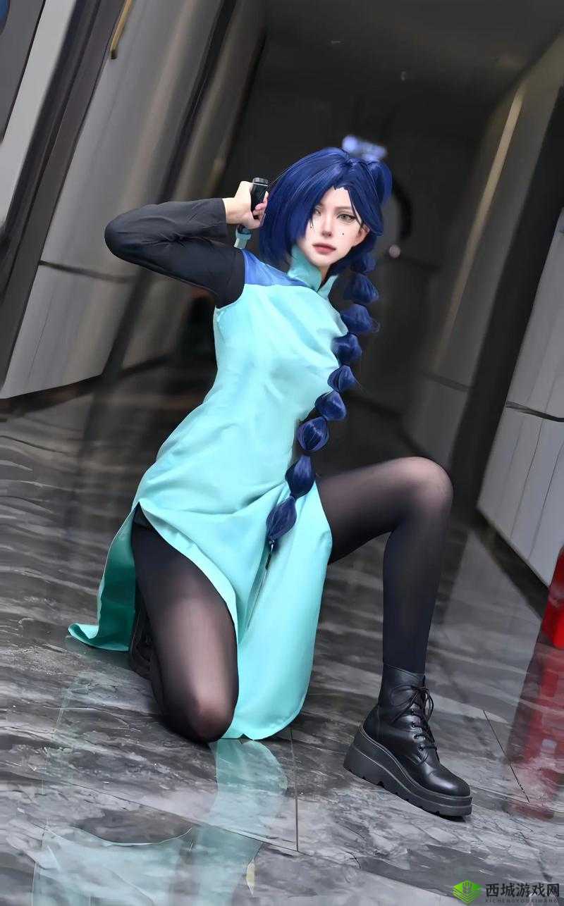 想知道梅花十三的大长腿究竟长什么样?快来一探究竟探秘梅花十三那令人瞩目的大长腿到底长啥样,答案等你揭晓好奇梅花十三的大长腿长什么样?满足你的好奇,带你深度了解