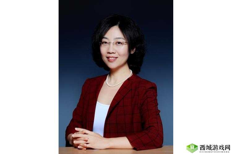 班主任白洁:揭秘学生成绩提升的秘密白洁老师:激发学生潜能的教育专家白洁:教育改革的先锋,学生成长的引路人